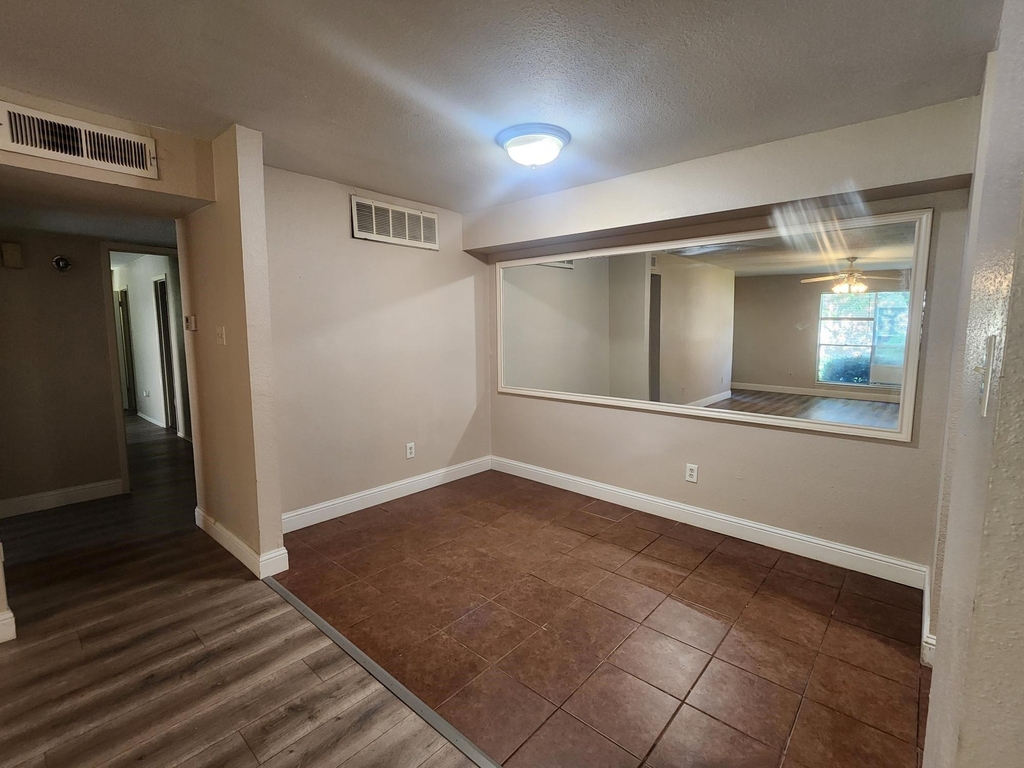5665 Birchmont Drive - Photo 20