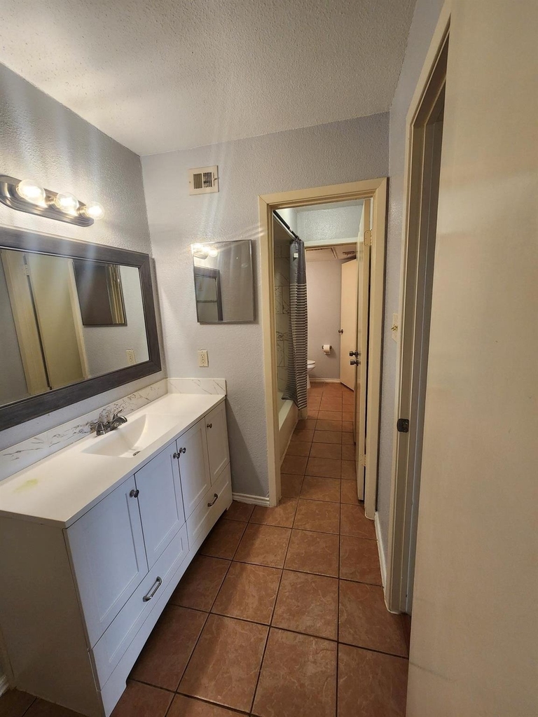 5665 Birchmont Drive - Photo 17
