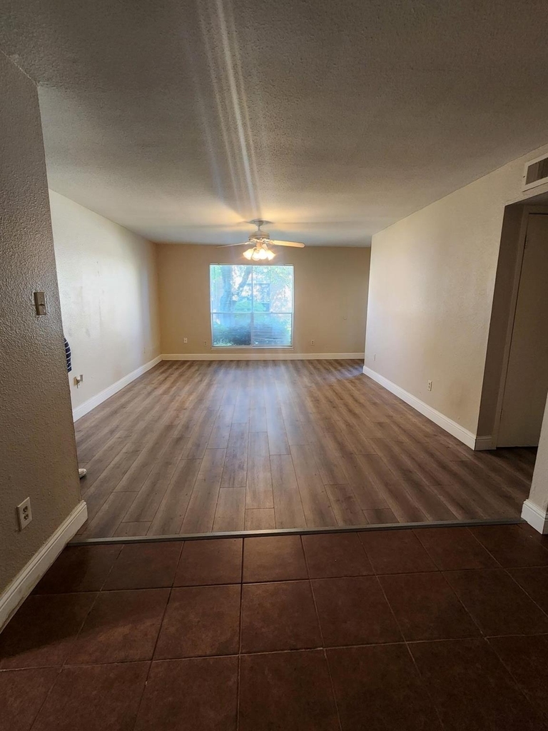 5665 Birchmont Drive - Photo 3