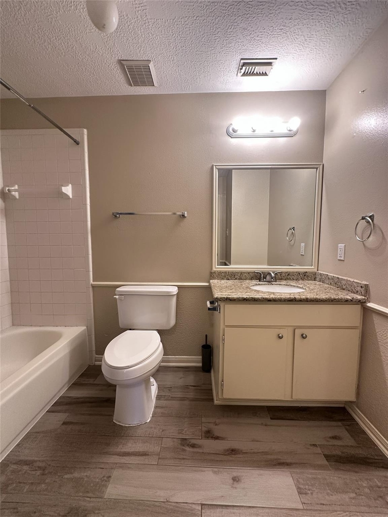 1814 Grove Court Drive - Photo 7
