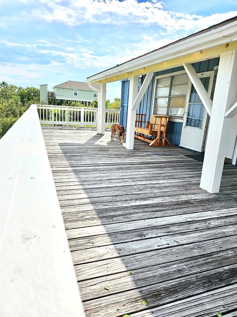2104 Galveston Avenue - Photo 1