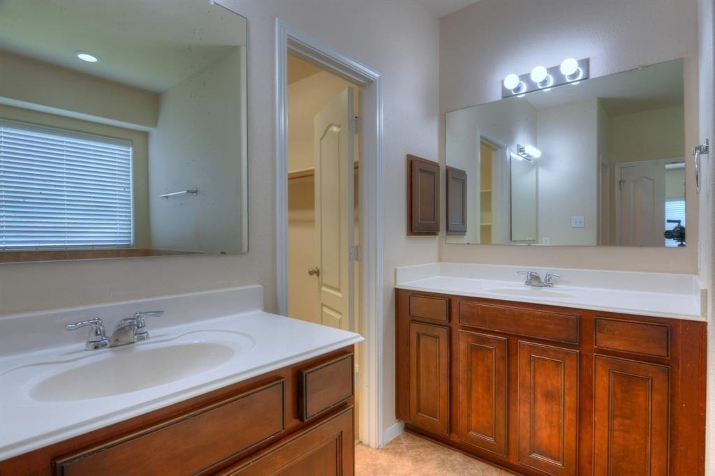 4711 Bellows View Drive - Photo 19