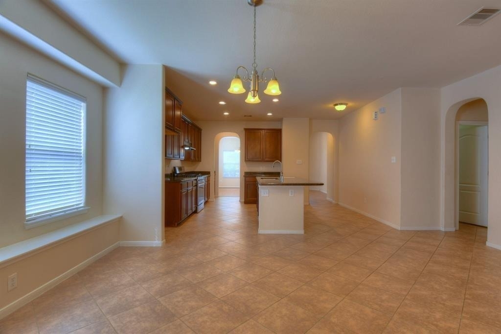 4711 Bellows View Drive - Photo 7