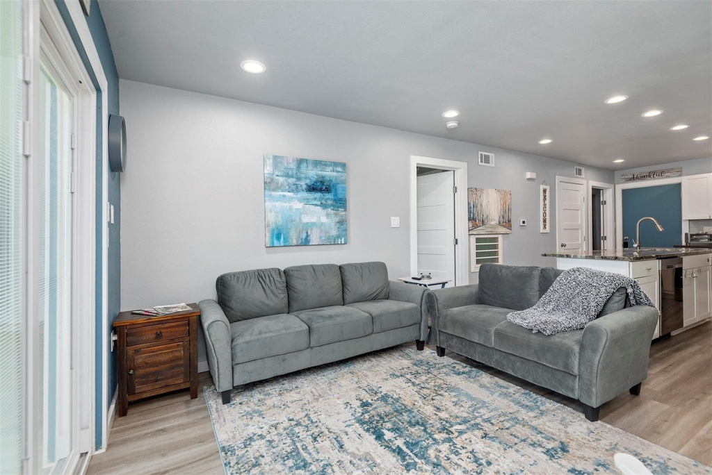 13151 Walden Road - Photo 14