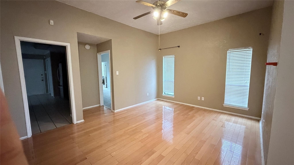 1914 Hunters Trace Street - Photo 5