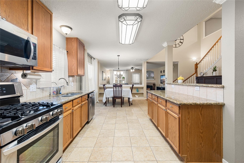 10230 E Summit Canyon Drive - Photo 11