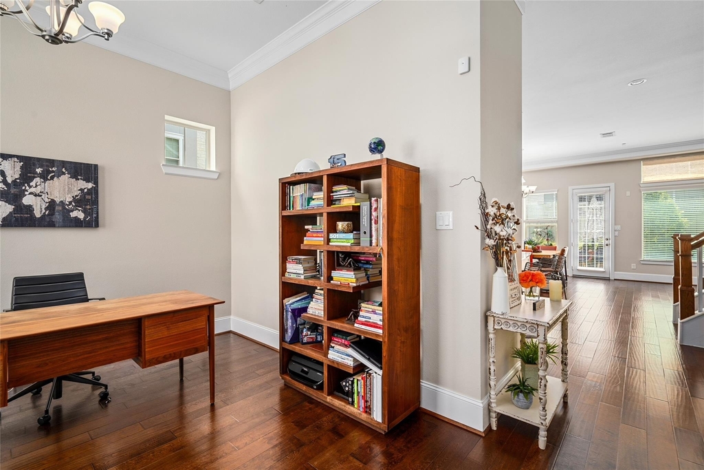 1407 Devonshire Manor Lane - Photo 3