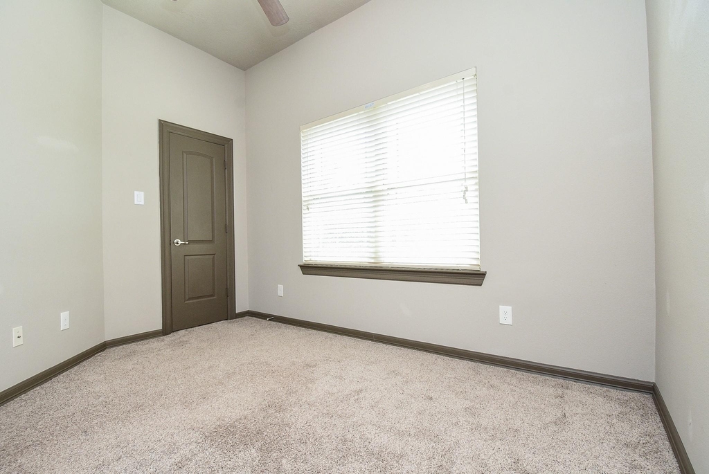78 Aventura Place - Photo 21