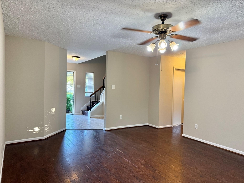 2923 Cottonfield Way - Photo 14