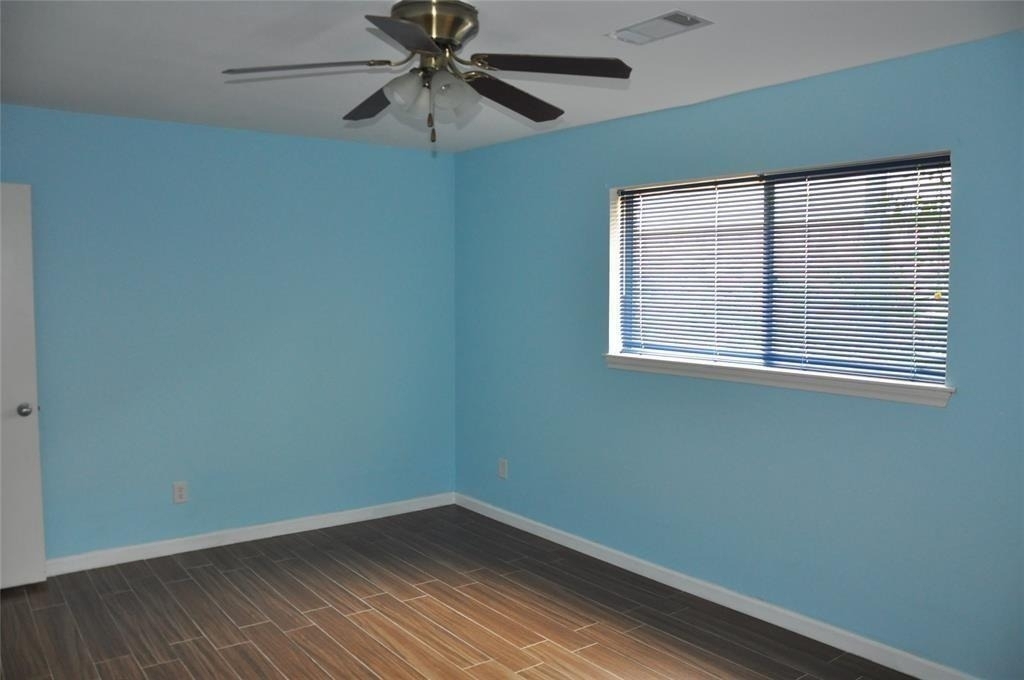 5519 Caversham Dr Drive - Photo 19
