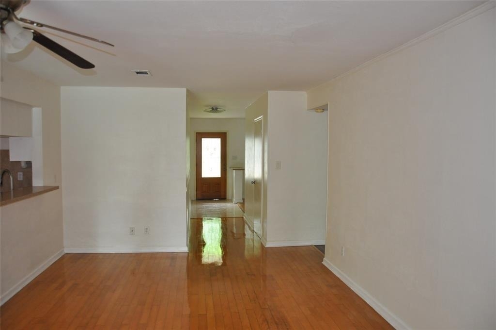 5519 Caversham Dr Drive - Photo 5