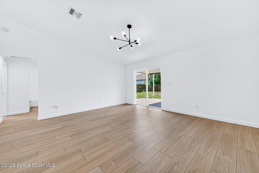711 Avalon Street Se - Photo 16