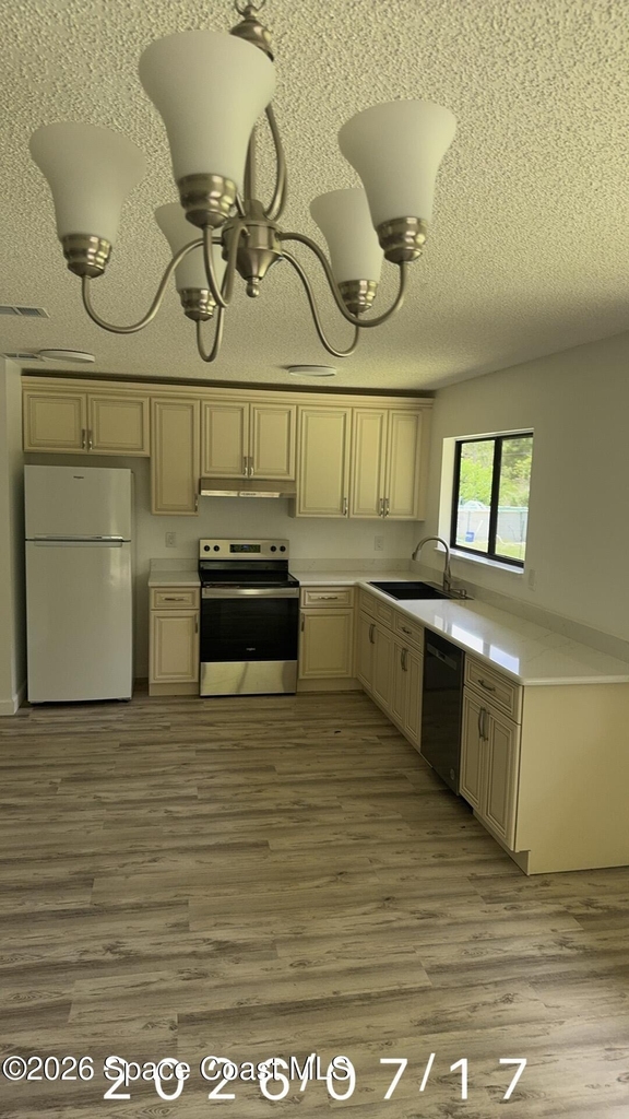 1418 Paley Circle Se - Photo 4