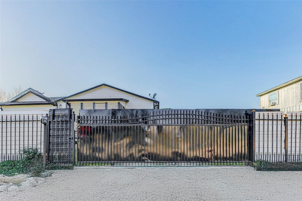 10905 Shady Lane - Photo 41