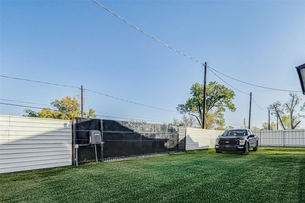 10905 Shady Lane - Photo 42