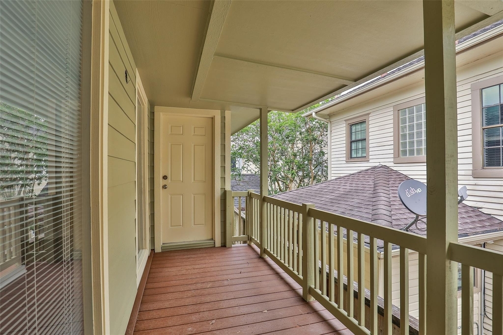 1611 Oakdale Street - Photo 23