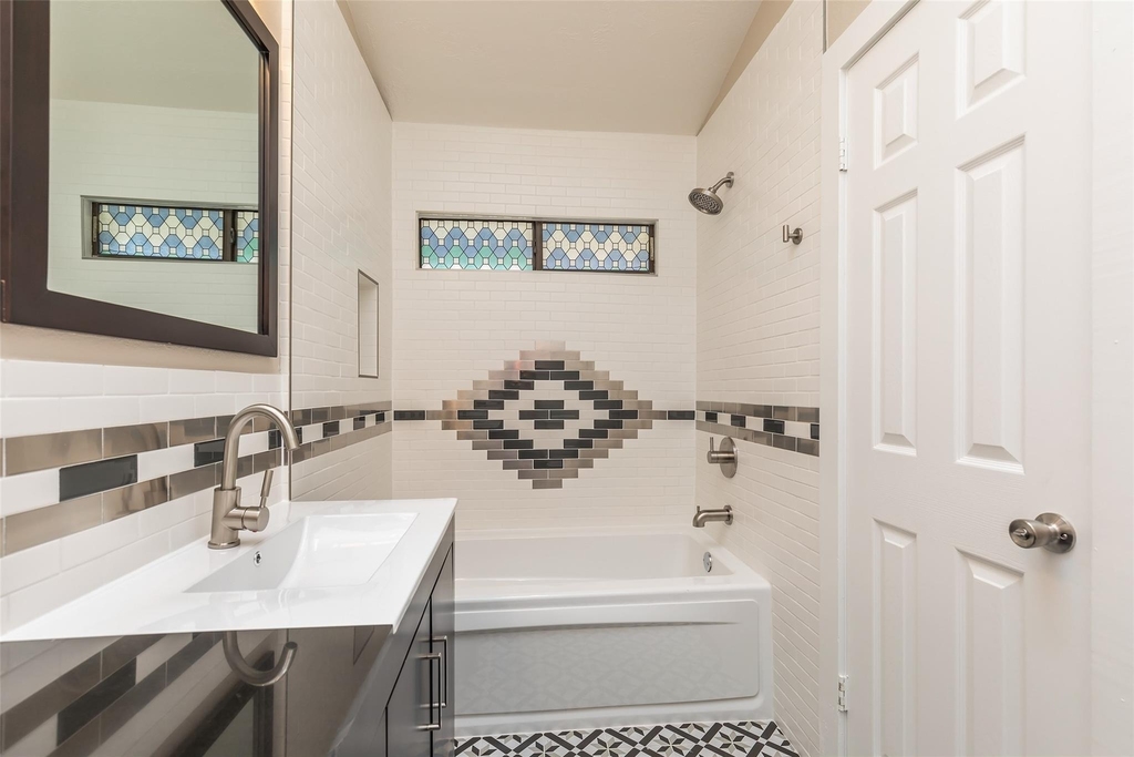 1611 Oakdale Street - Photo 33
