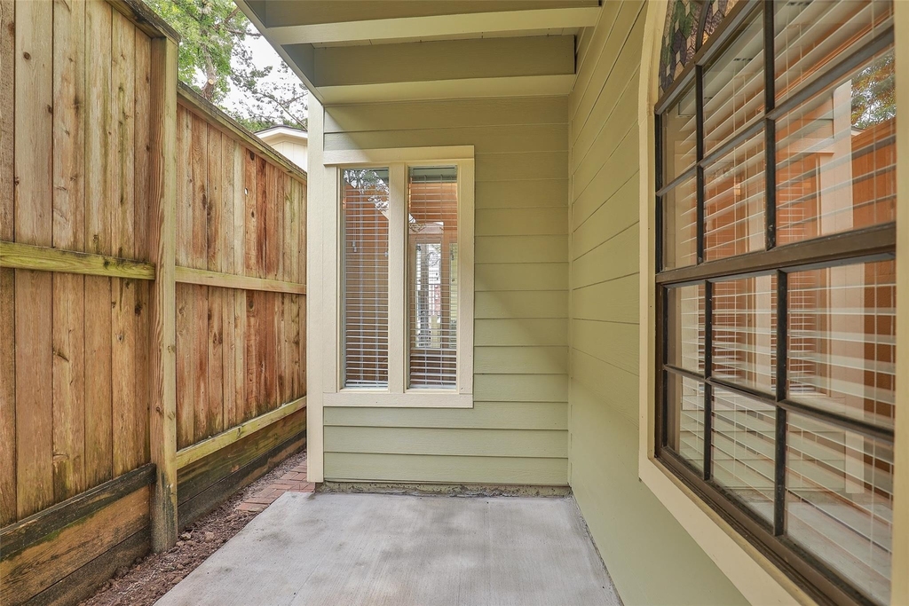 1611 Oakdale Street - Photo 35