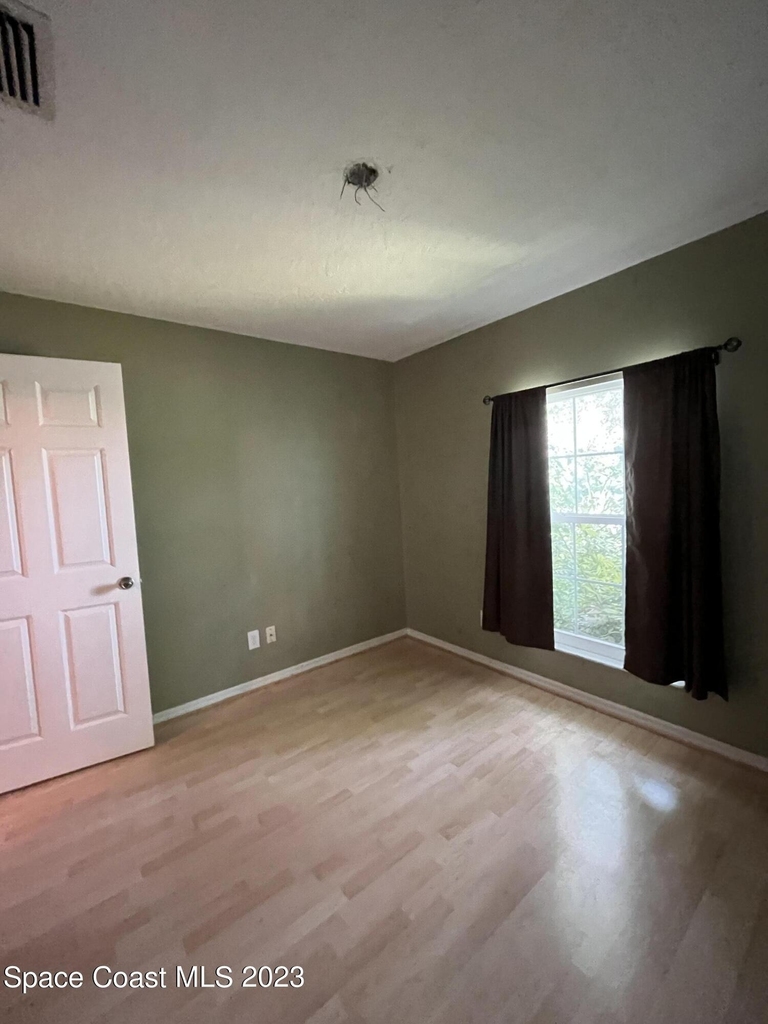 2452 Appalachian Drive - Photo 15