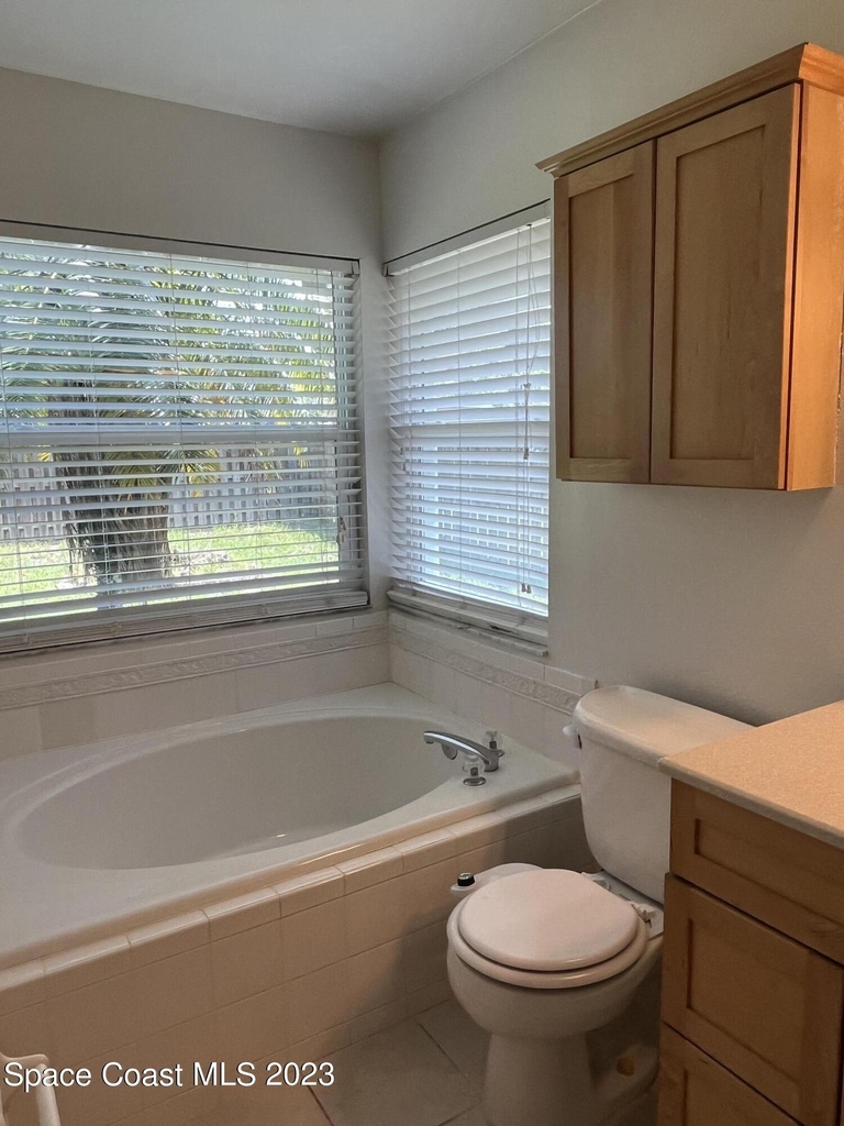 2452 Appalachian Drive - Photo 12