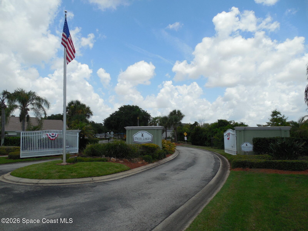 5272 Outlook Drive - Photo 5