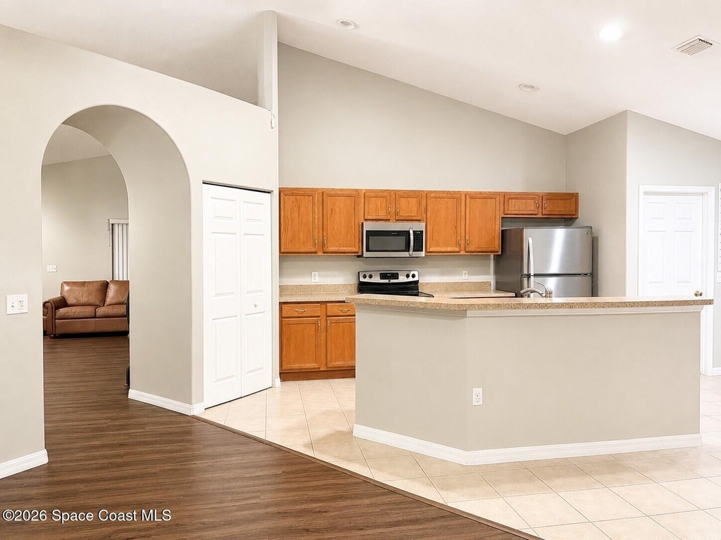 5272 Outlook Drive - Photo 2