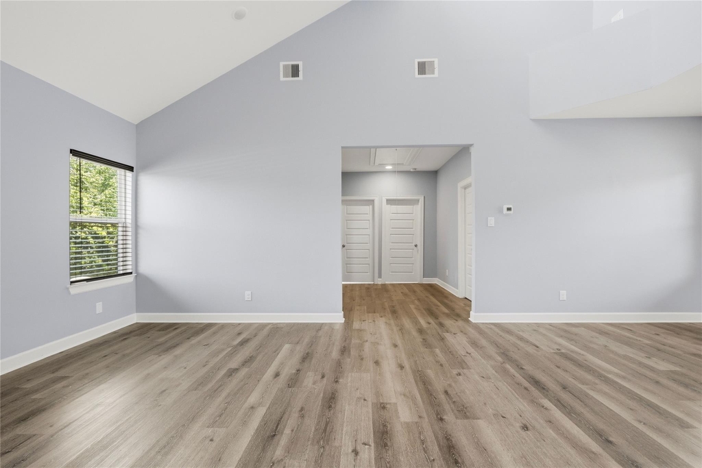 8419 Observatory Street - Photo 13