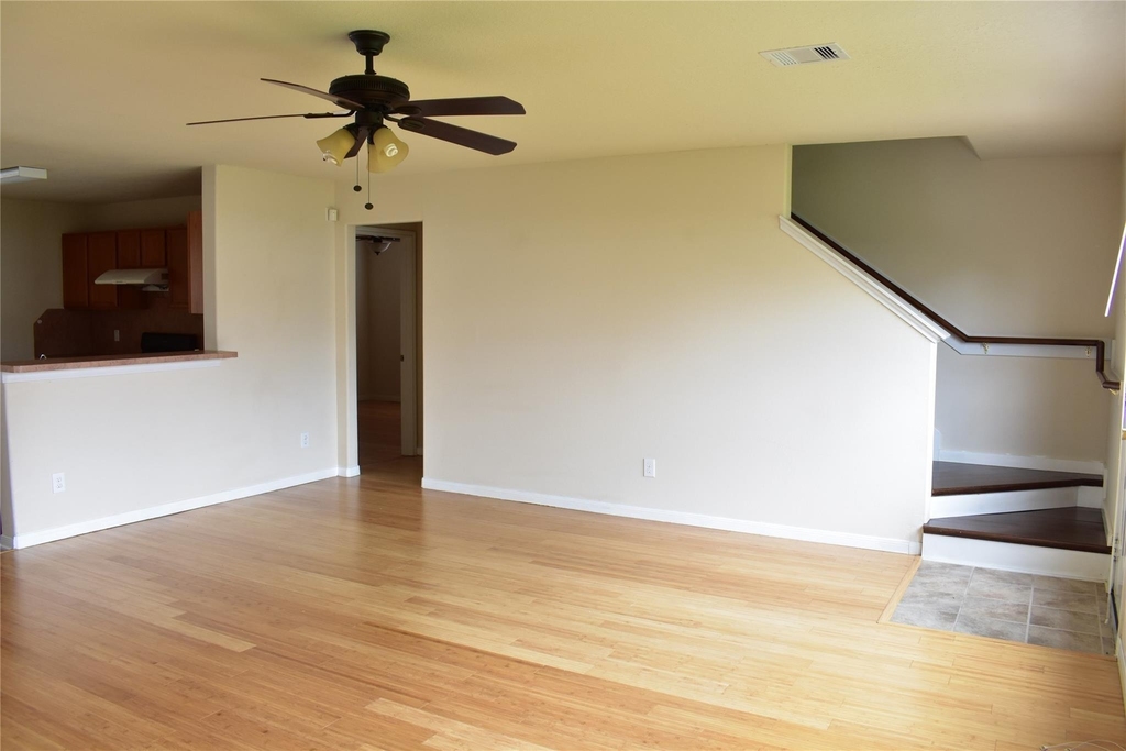 3610 Barkers Crossing Avenue - Photo 5