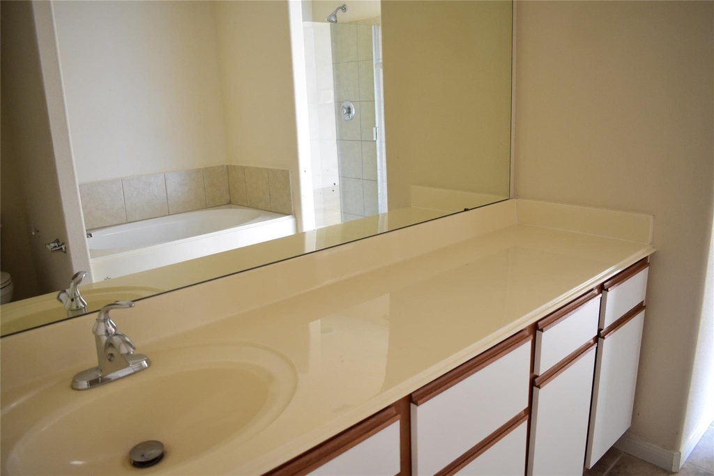 3610 Barkers Crossing Avenue - Photo 17