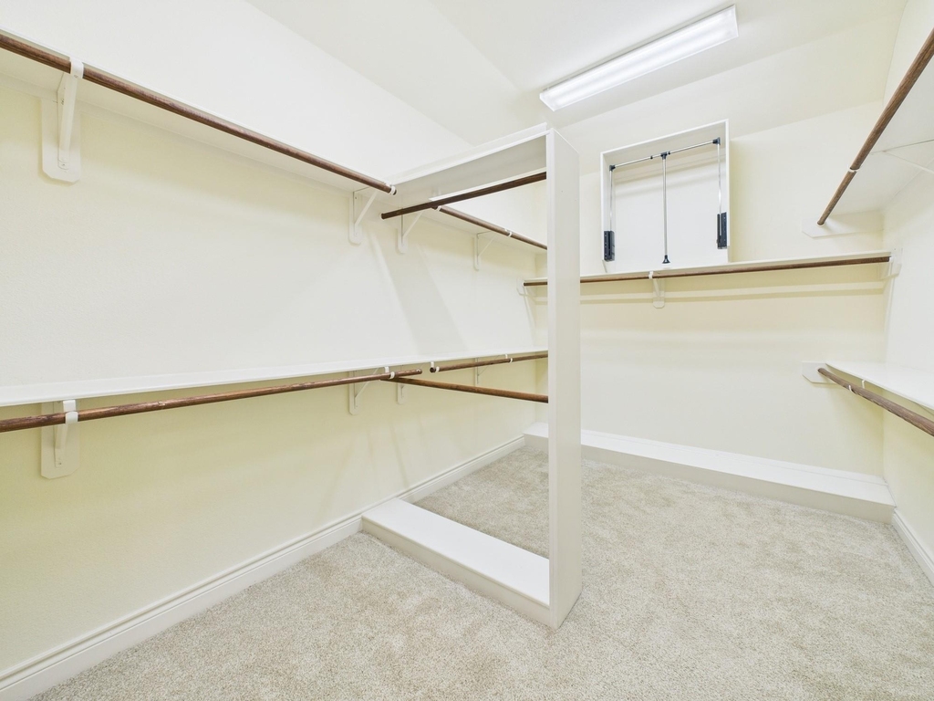 11025 Sherwood Grove - Photo 33