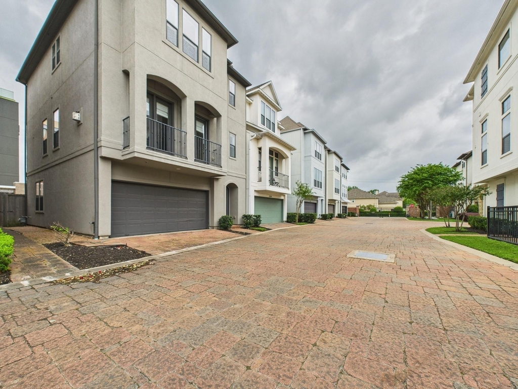 11025 Sherwood Grove - Photo 37