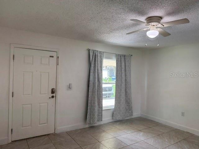 27127 Fernery Avenue - Photo 2