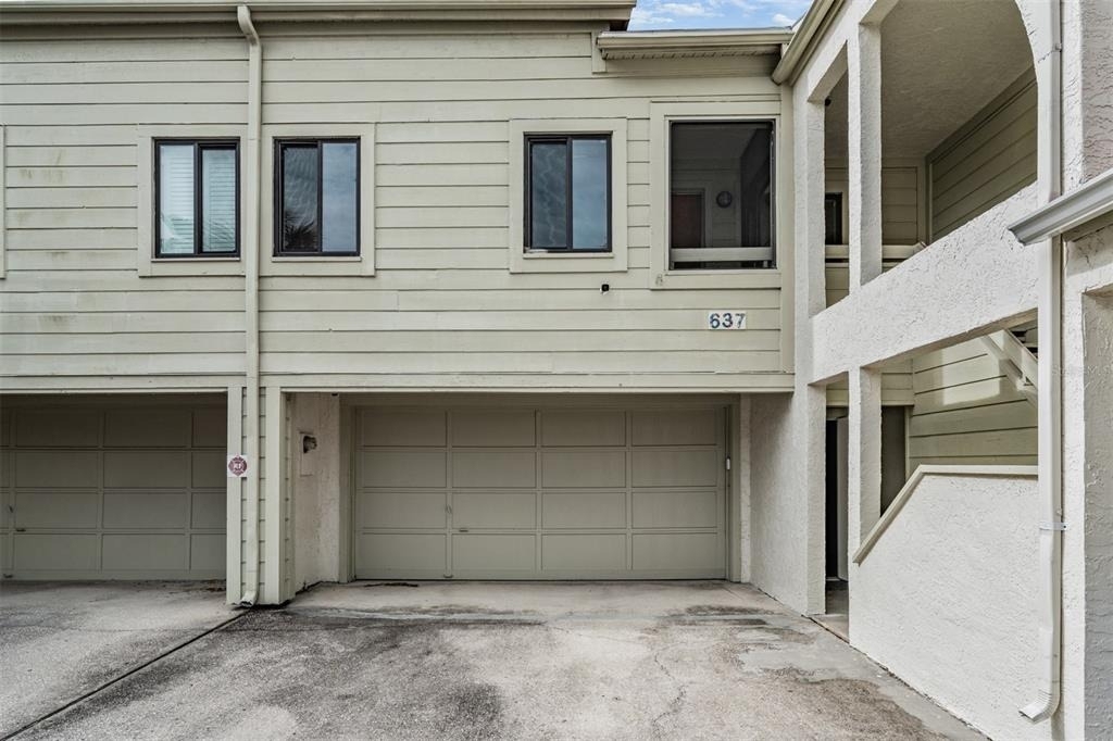 637 Drake Lane N - Photo 32