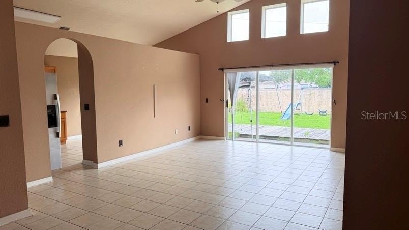 1120 Vinetree Drive - Photo 4