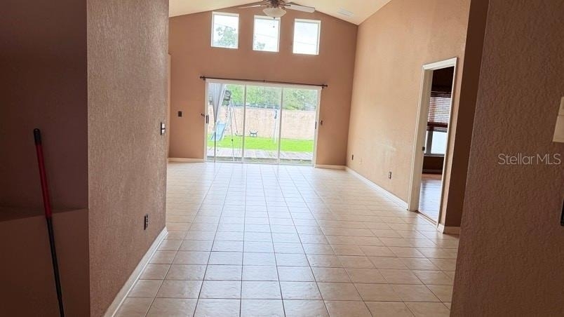 1120 Vinetree Drive - Photo 2