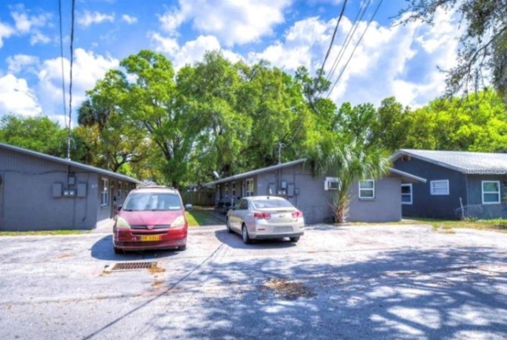 8123 N Alaska Street - Photo 0