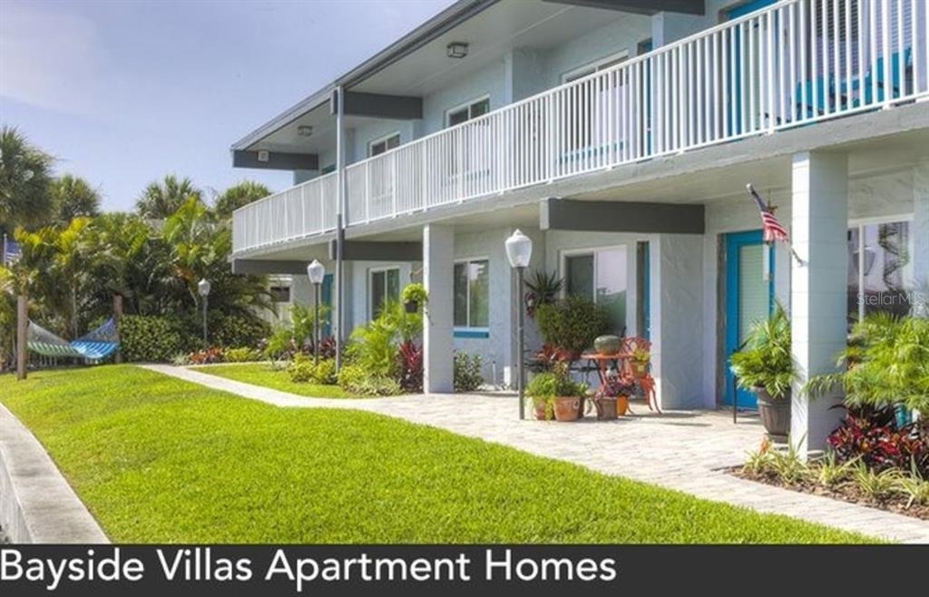 1824 Shore Drive S - Photo 0