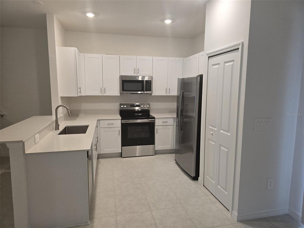 9343 Cannon Beach Drive - Photo 5