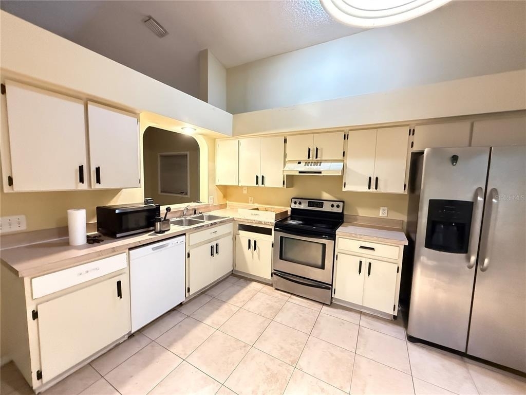 9673 Fox Hearst Road - Photo 9