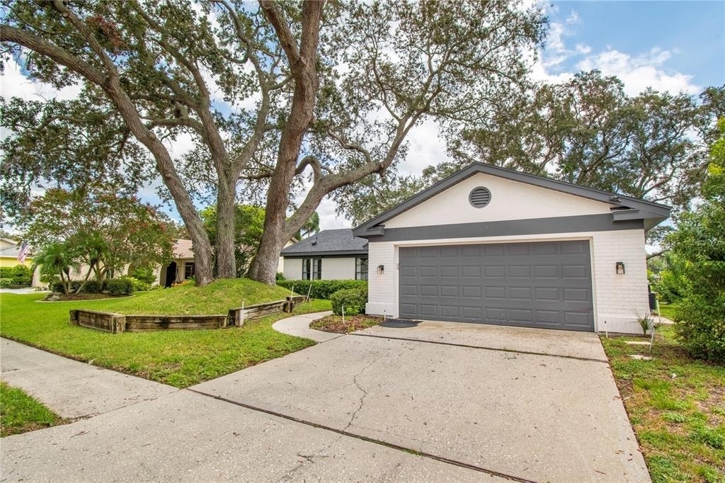 2906 Windridge Drive - Photo 41