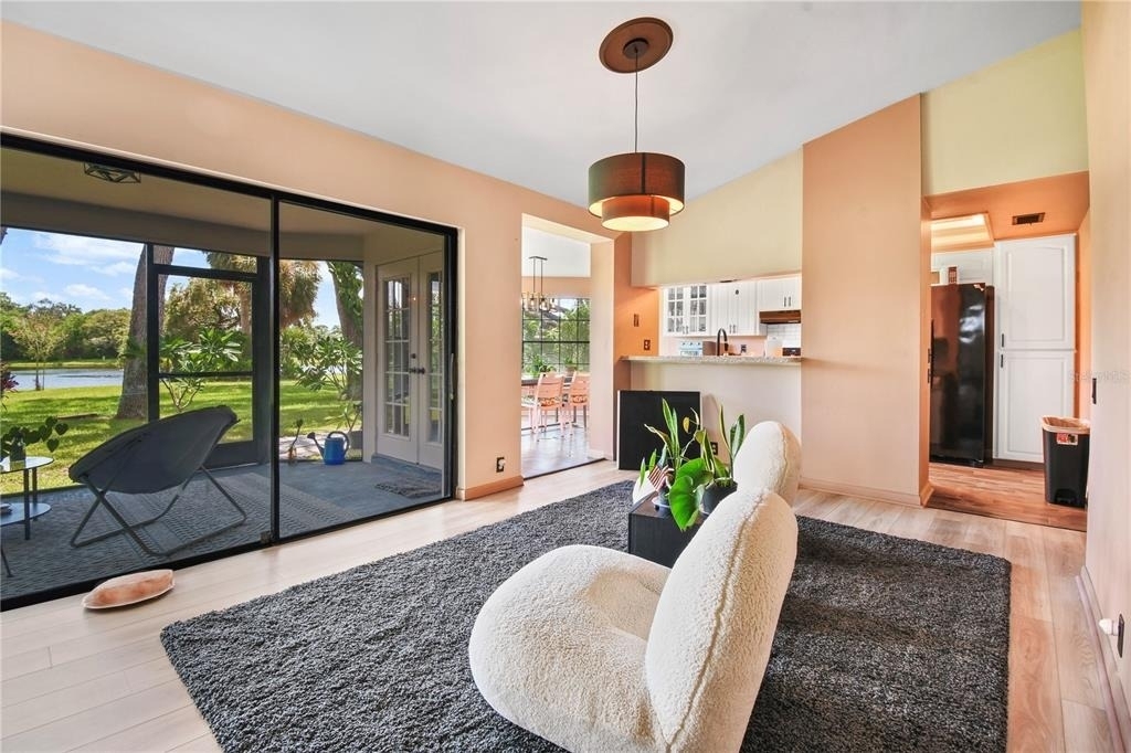 2906 Windridge Drive - Photo 5
