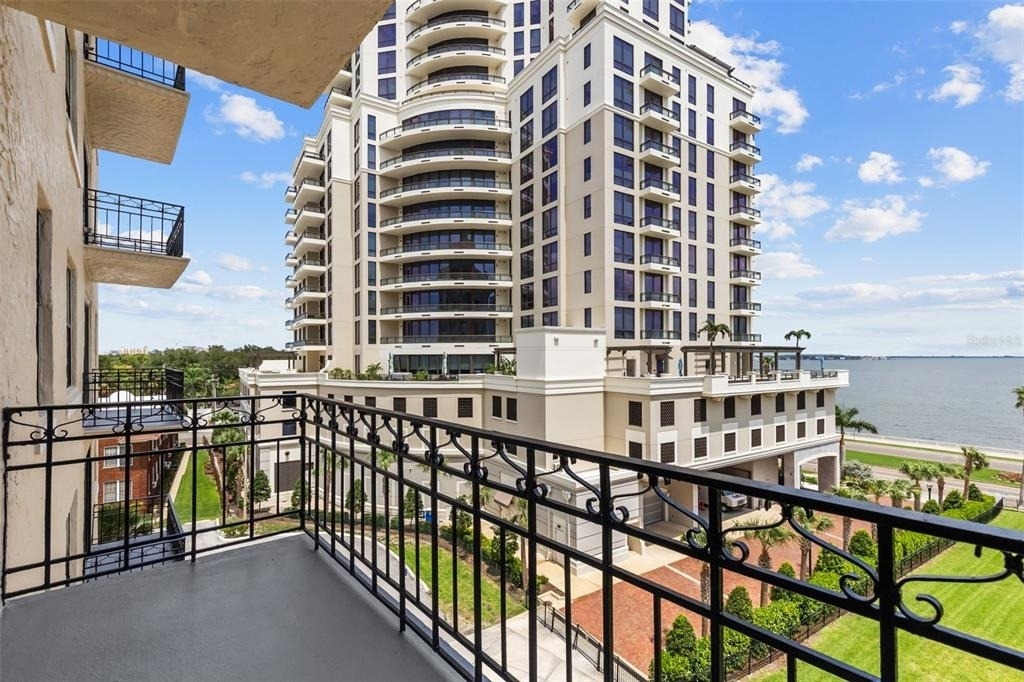 2109 Bayshore Boulevard - Photo 13