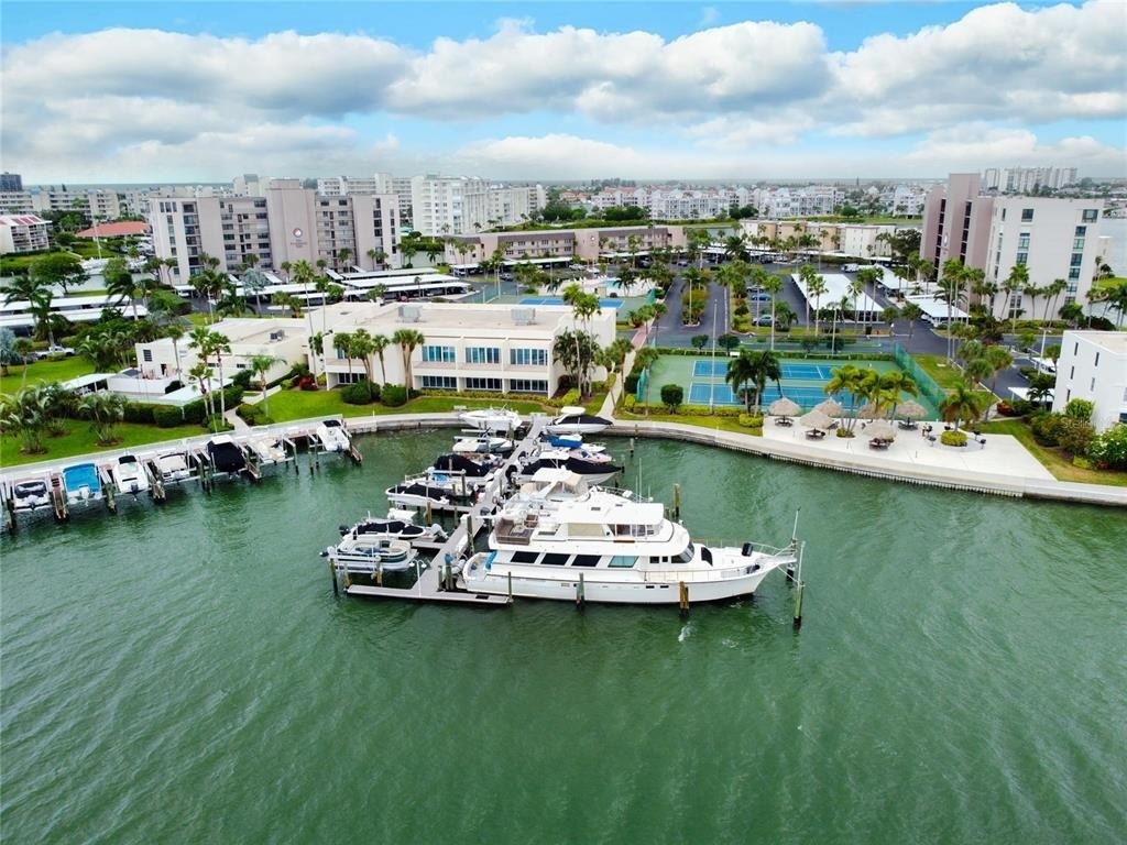 7625 Sun Island Drive S - Photo 14