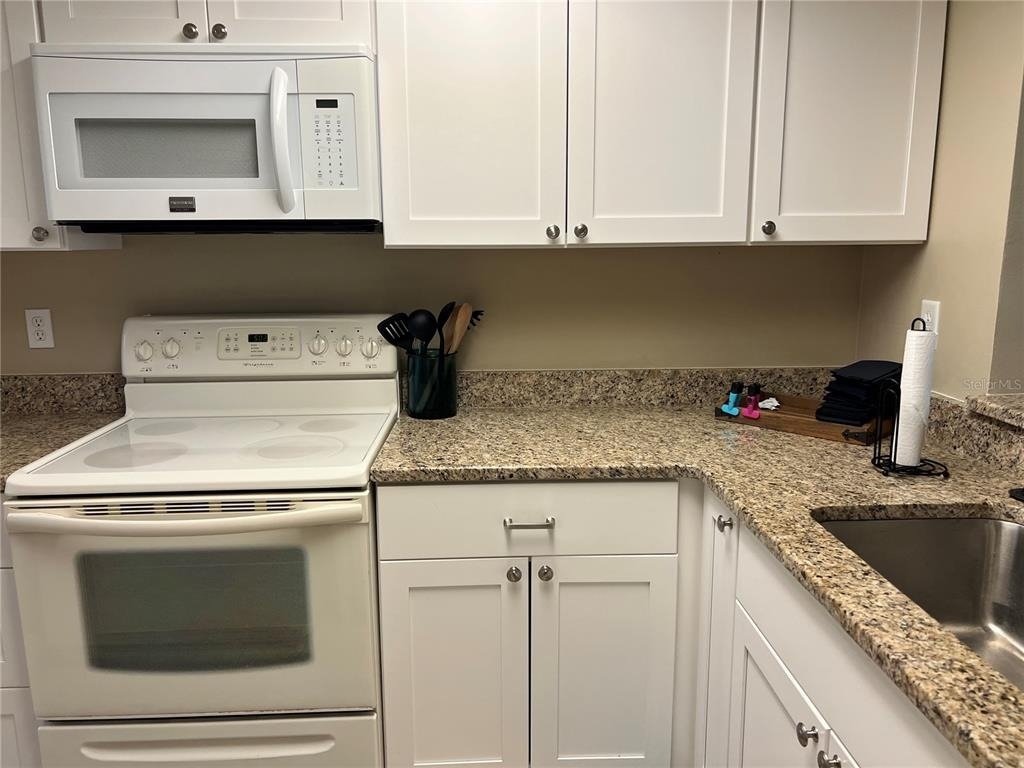 9609 Midiron Court - Photo 7