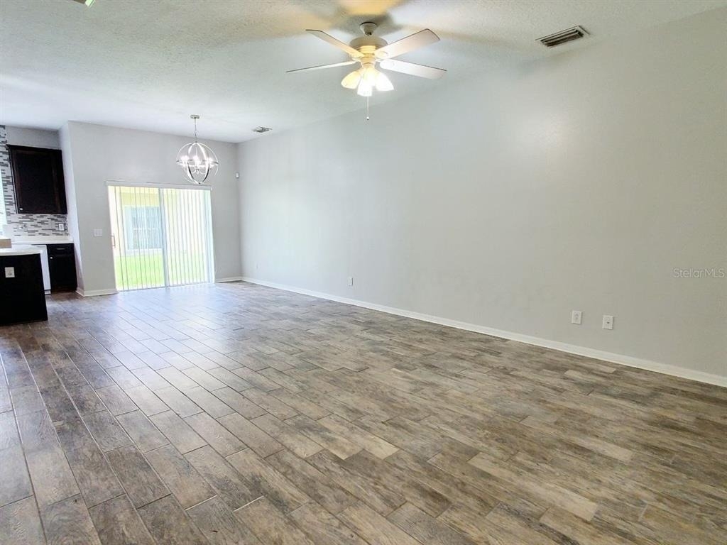 17532 Hugh Lane - Photo 2