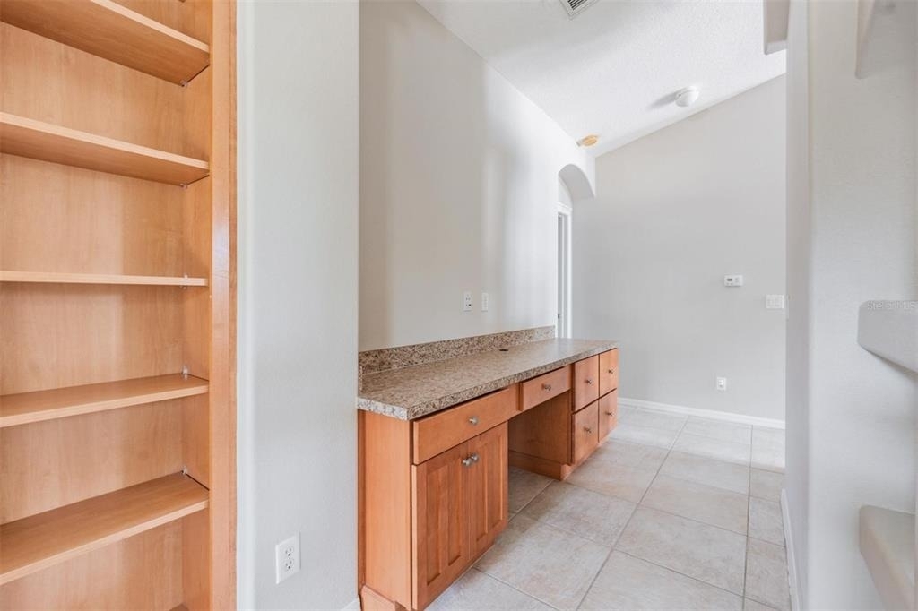 6008 Fishhawk Crossing Boulevard - Photo 21