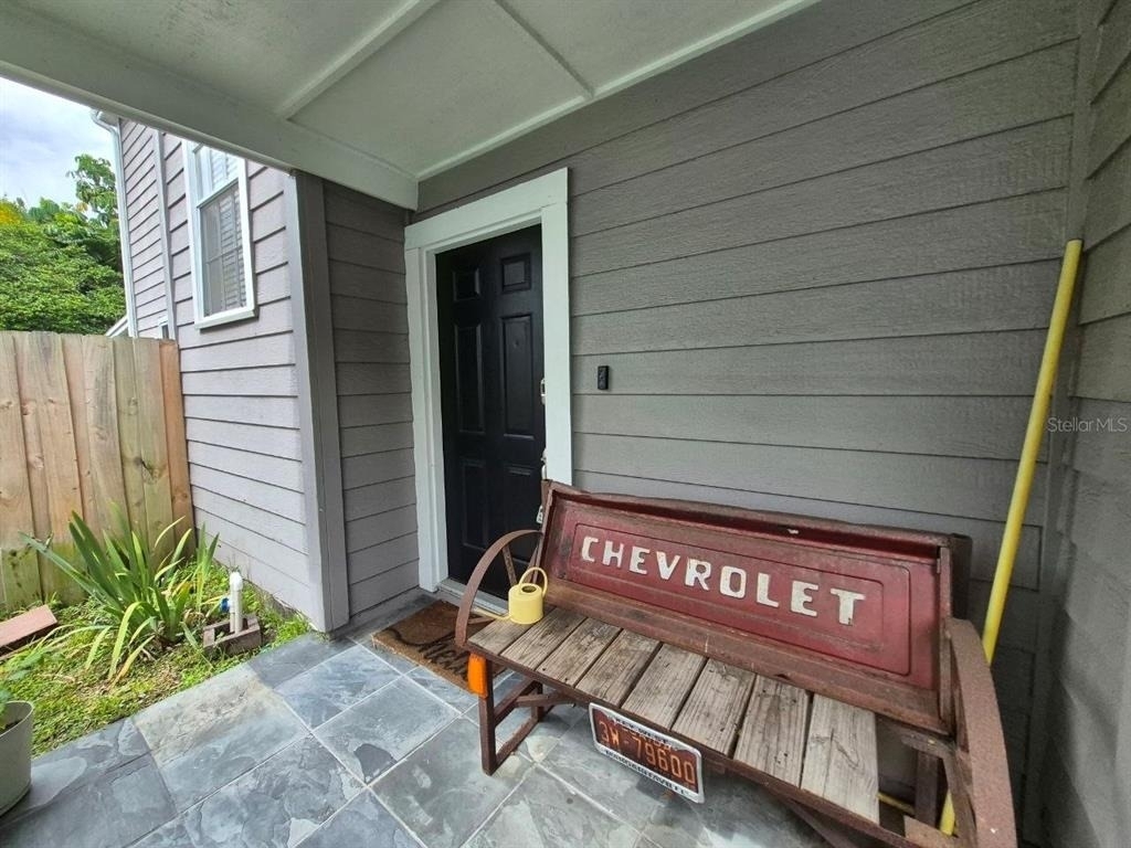 2910 W Sitios Street - Photo 5