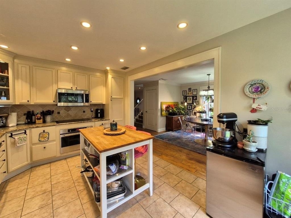 2910 W Sitios Street - Photo 18
