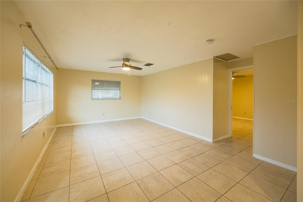 400 S Meteor Avenue - Photo 1