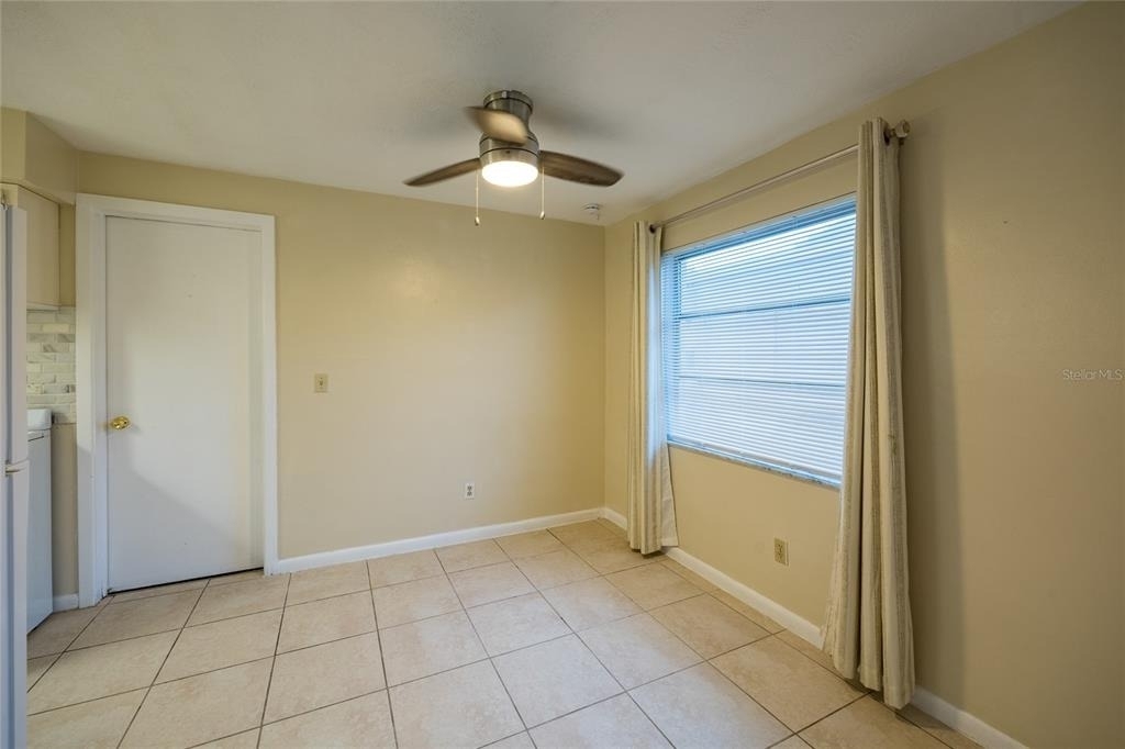 400 S Meteor Avenue - Photo 2